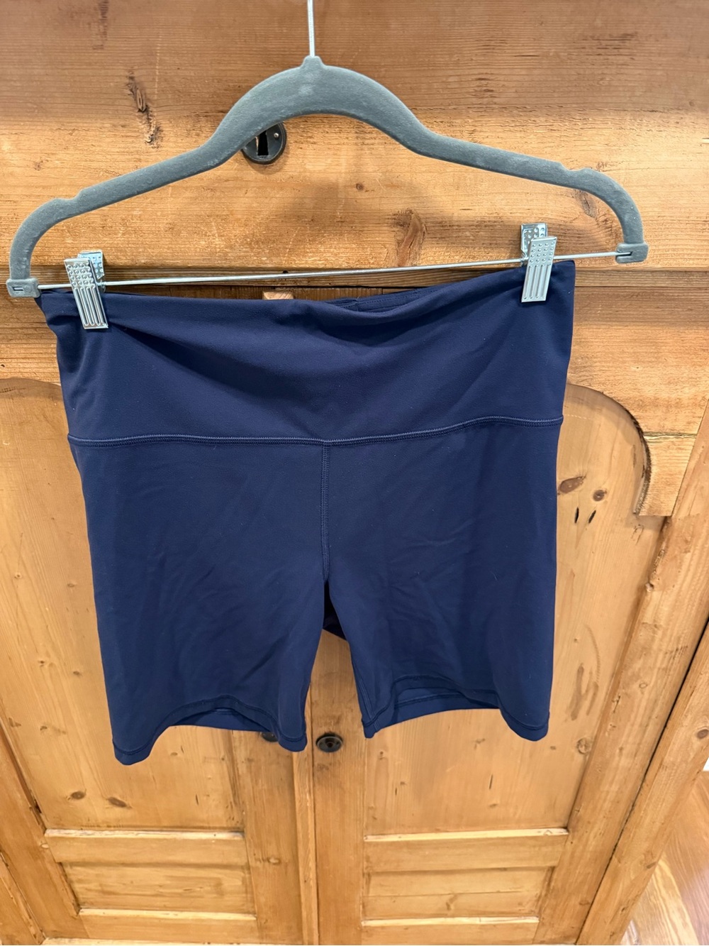 Athleta Ultra High Rise Elation Short 7 inch